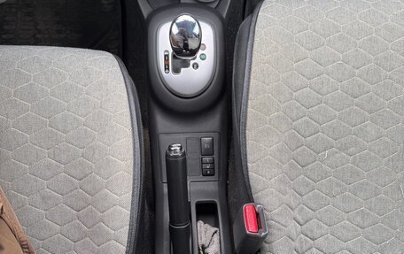 Toyota Yaris III рестайлинг, 2008 год, 490 000 рублей, 11 фотография