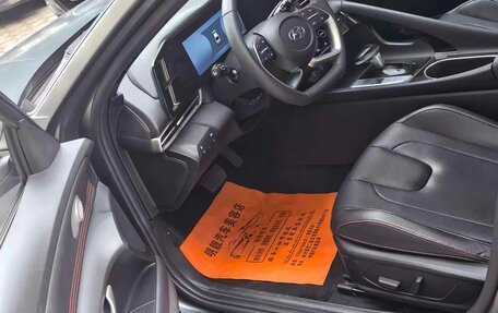 Hyundai Elantra, 2022 год, 1 525 000 рублей, 24 фотография