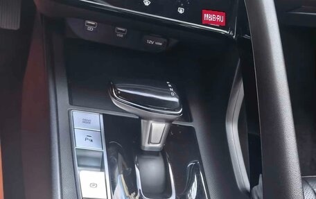 Hyundai Elantra, 2022 год, 1 525 000 рублей, 30 фотография