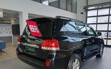 Toyota Land Cruiser 200, 2010 год, 2 990 000 рублей, 4 фотография