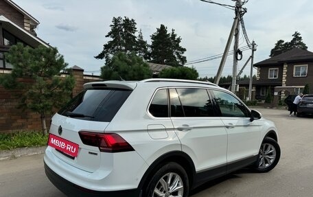 Volkswagen Tiguan II, 2020 год, 2 870 000 рублей, 9 фотография