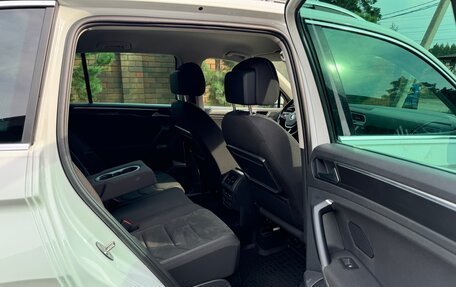 Volkswagen Tiguan II, 2020 год, 2 870 000 рублей, 21 фотография