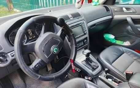 Skoda Octavia, 2012 год, 800 000 рублей, 3 фотография