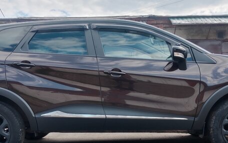 Renault Kaptur I рестайлинг, 2017 год, 1 520 000 рублей, 7 фотография