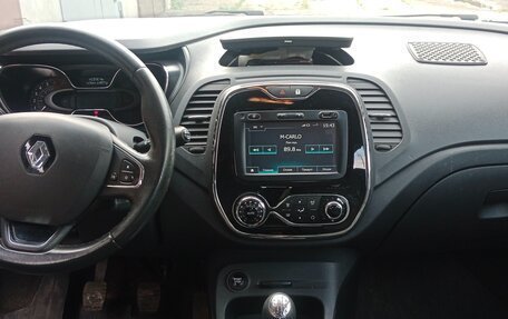 Renault Kaptur I рестайлинг, 2017 год, 1 520 000 рублей, 9 фотография