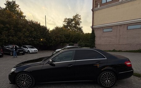 Mercedes-Benz E-Класс, 2009 год, 1 850 000 рублей, 4 фотография
