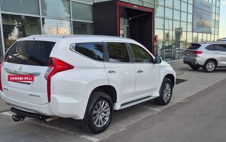 Mitsubishi Pajero Sport III рестайлинг, 2021 год, 3 500 000 рублей, 5 фотография