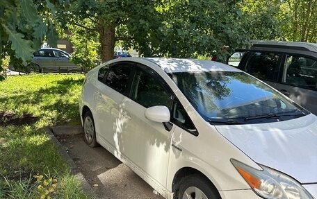 Toyota Prius, 2009 год, 550 000 рублей, 2 фотография