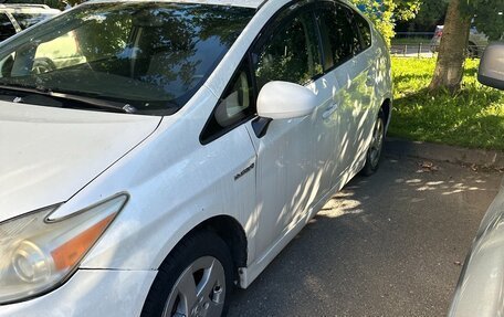 Toyota Prius, 2009 год, 550 000 рублей, 4 фотография