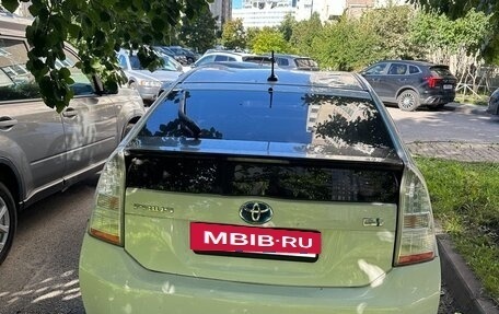Toyota Prius, 2009 год, 550 000 рублей, 3 фотография