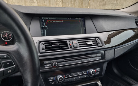 BMW 5 серия, 2011 год, 1 690 000 рублей, 13 фотография