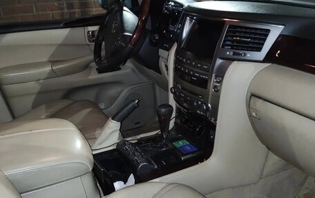 Lexus LX III, 2010 год, 4 200 000 рублей, 5 фотография