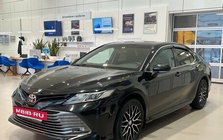 Toyota Camry, 2019 год, 2 470 000 рублей, 3 фотография