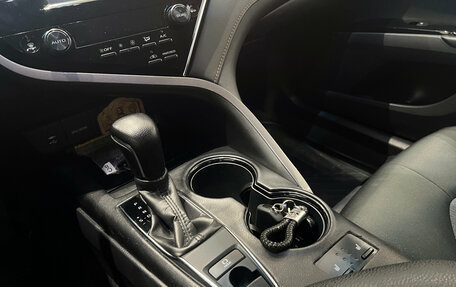 Toyota Camry, 2019 год, 2 470 000 рублей, 14 фотография