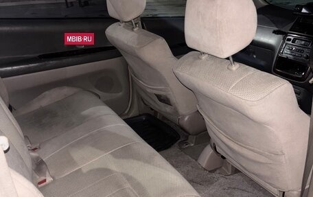 Toyota Ipsum II, 2000 год, 350 000 рублей, 15 фотография