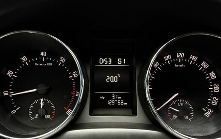 Skoda Yeti I рестайлинг, 2012 год, 1 099 000 рублей, 26 фотография