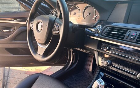 BMW 5 серия, 2011 год, 1 540 000 рублей, 19 фотография