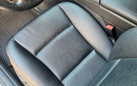 BMW 5 серия, 2011 год, 1 540 000 рублей, 16 фотография