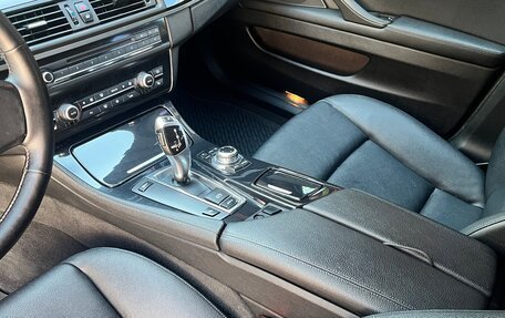 BMW 5 серия, 2011 год, 1 540 000 рублей, 15 фотография