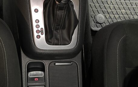 Volkswagen Tiguan I, 2016 год, 1 800 000 рублей, 26 фотография