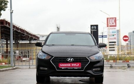 Hyundai Solaris II рестайлинг, 2017 год, 1 200 000 рублей, 2 фотография
