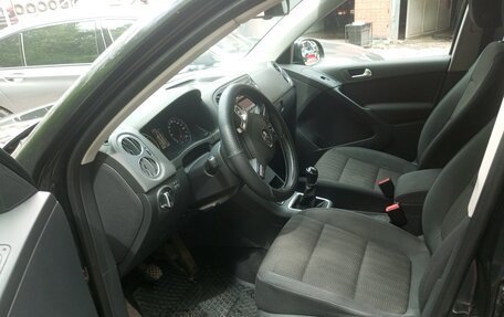 Volkswagen Tiguan I, 2011 год, 1 200 000 рублей, 9 фотография