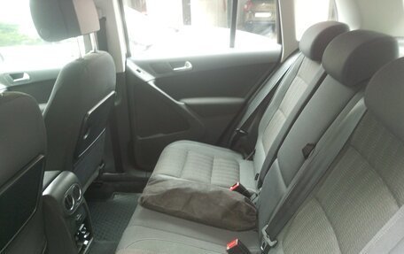Volkswagen Tiguan I, 2011 год, 1 200 000 рублей, 16 фотография