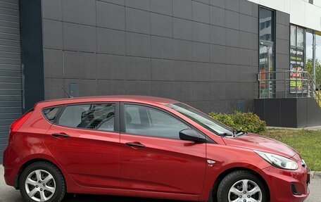 Hyundai Solaris II рестайлинг, 2012 год, 710 000 рублей, 2 фотография
