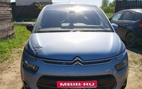 Citroen C4 Picasso II рестайлинг, 2014 год, 800 000 рублей, 1 фотография