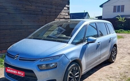 Citroen C4 Picasso II рестайлинг, 2014 год, 800 000 рублей, 6 фотография