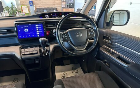 Honda Stepwgn IV, 2016 год, 1 669 000 рублей, 15 фотография