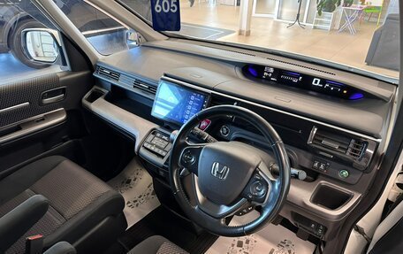Honda Stepwgn IV, 2016 год, 1 669 000 рублей, 11 фотография