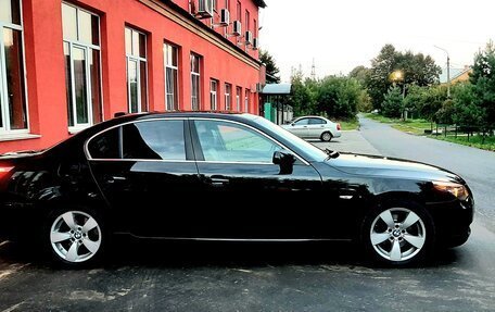 BMW 5 серия, 2008 год, 1 777 000 рублей, 9 фотография