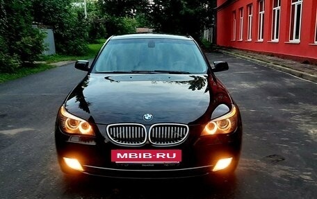 BMW 5 серия, 2008 год, 1 777 000 рублей, 13 фотография