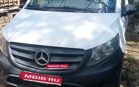 Mercedes-Benz Vito, 2014 год, 2 300 000 рублей, 4 фотография