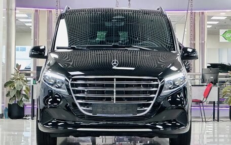 Mercedes-Benz V-Класс, 2026 год, 13 255 000 рублей, 2 фотография