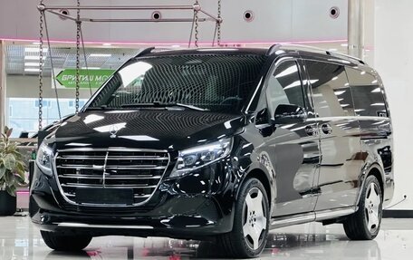Mercedes-Benz V-Класс, 2026 год, 13 255 000 рублей, 3 фотография