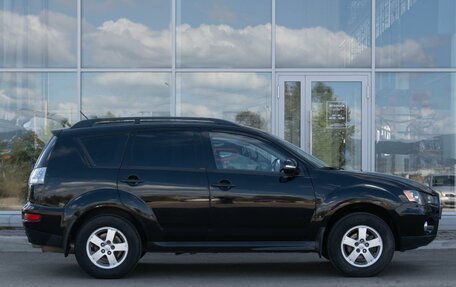 Mitsubishi Outlander III рестайлинг 3, 2011 год, 1 300 000 рублей, 5 фотография