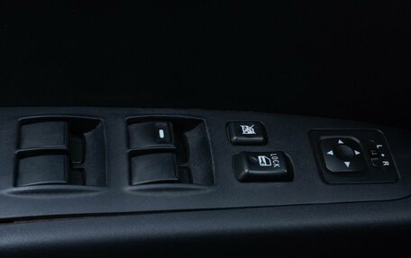 Mitsubishi Outlander III рестайлинг 3, 2011 год, 1 300 000 рублей, 17 фотография
