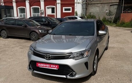 Toyota Camry, 2015 год, 1 599 000 рублей, 6 фотография