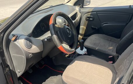 Renault Logan I, 2010 год, 230 000 рублей, 2 фотография