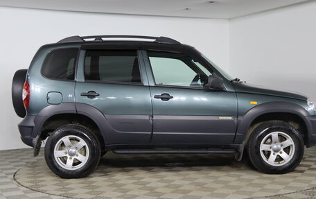 Chevrolet Niva I рестайлинг, 2017 год, 699 990 рублей, 4 фотография