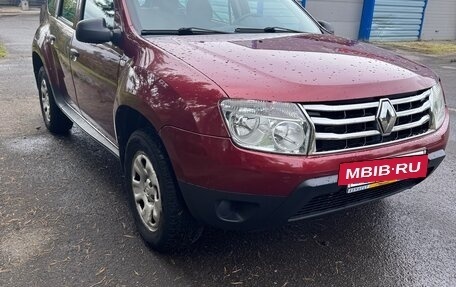 Renault Duster I рестайлинг, 2015 год, 850 000 рублей, 2 фотография