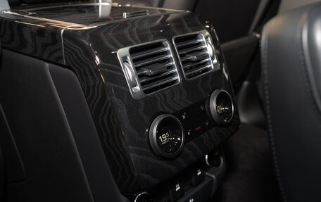 Land Rover Range Rover IV рестайлинг, 2020 год, 8 390 000 рублей, 21 фотография