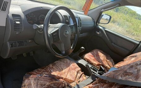 Nissan Navara (Frontier), 2007 год, 750 000 рублей, 6 фотография