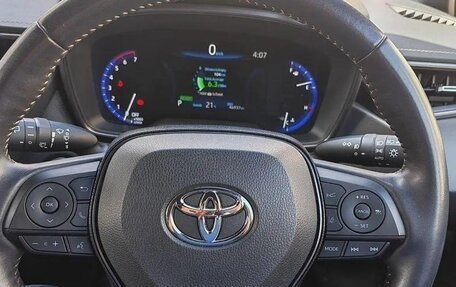 Toyota Corolla, 2022 год, 1 650 000 рублей, 10 фотография