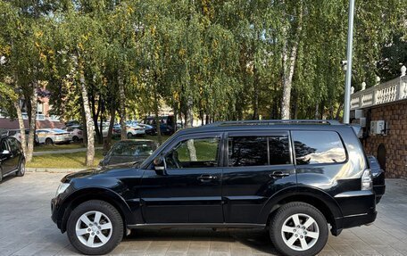Mitsubishi Pajero IV, 2011 год, 1 850 000 рублей, 3 фотография