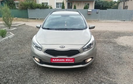KIA cee'd III, 2013 год, 1 370 000 рублей, 1 фотография