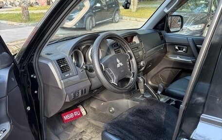 Mitsubishi Pajero IV, 2011 год, 1 850 000 рублей, 13 фотография