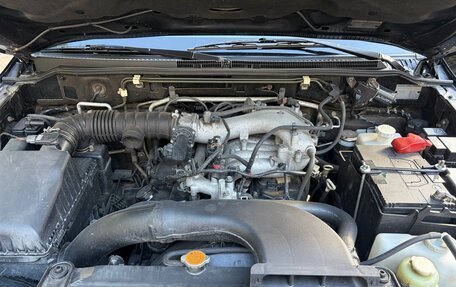 Mitsubishi Pajero IV, 2011 год, 1 850 000 рублей, 17 фотография